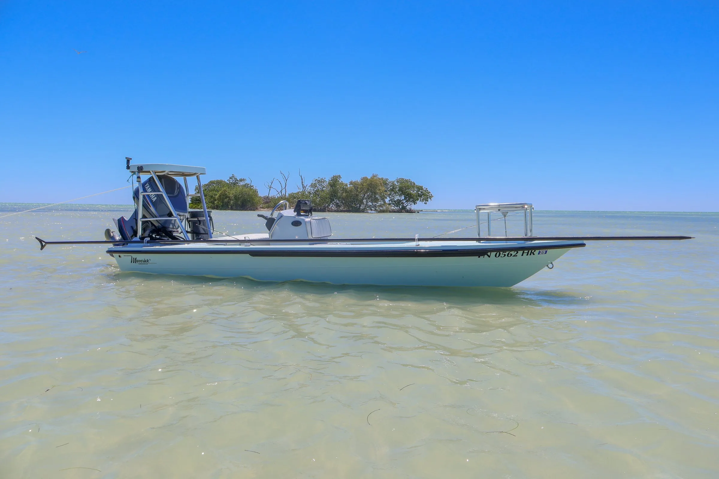 Boat Builder Website Design: How to Sell Hulls Before the Sea Trial